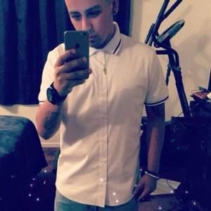 Meet your Posher, Luis